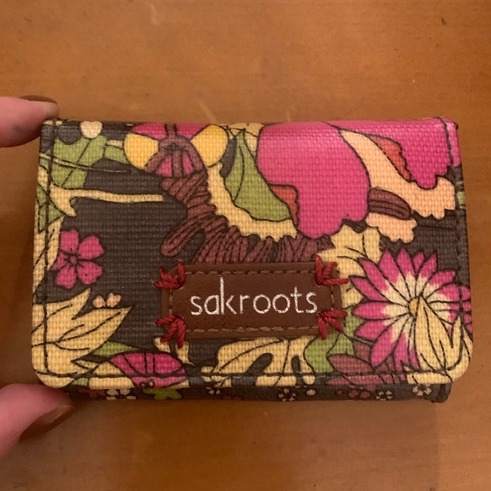 Small floral wallet